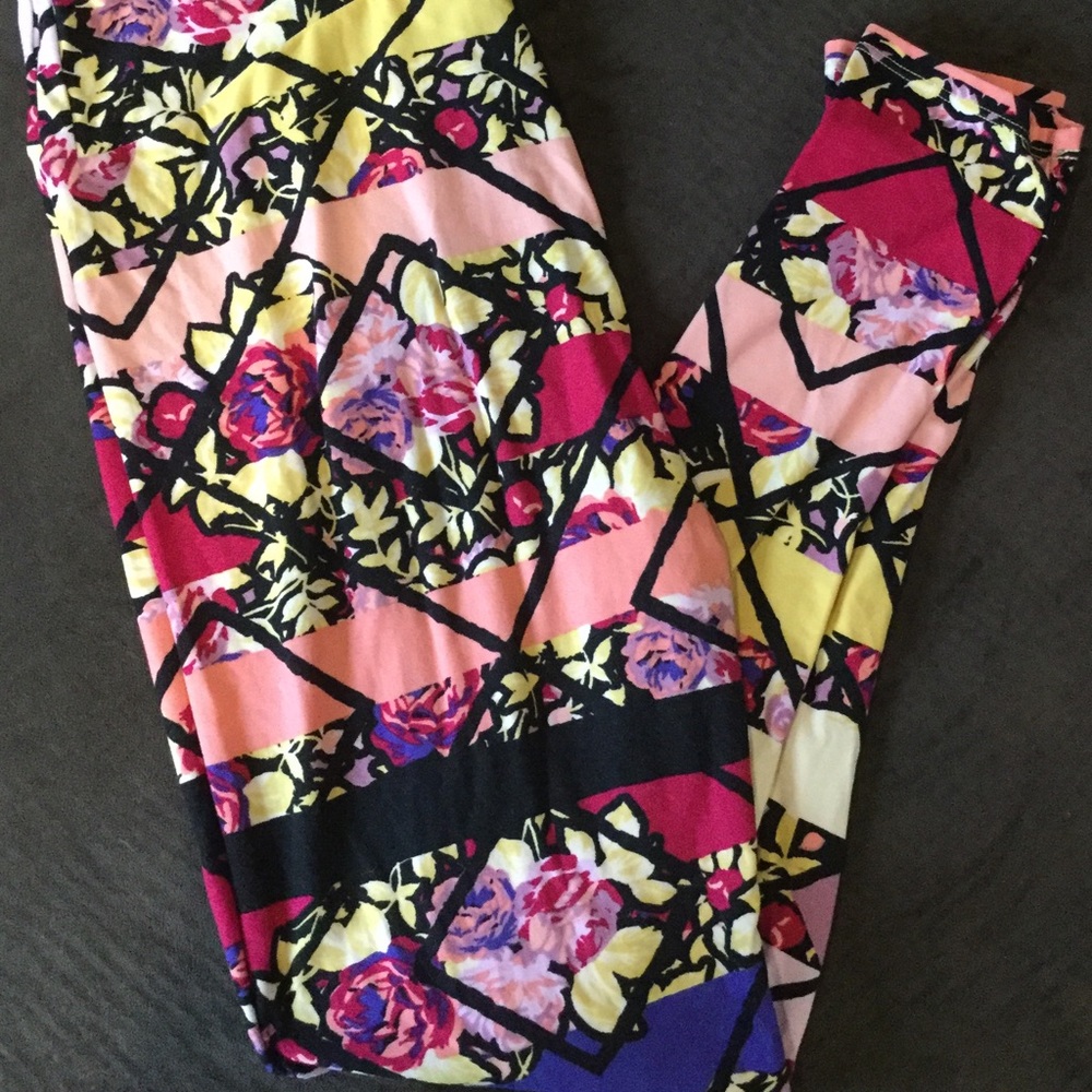 NWOT LuLaRoe Leggings